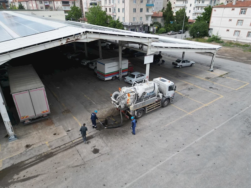KASKİ’den Bayram Öncesi Kurban Pazar Yerlerinde Temizlik Çalışması