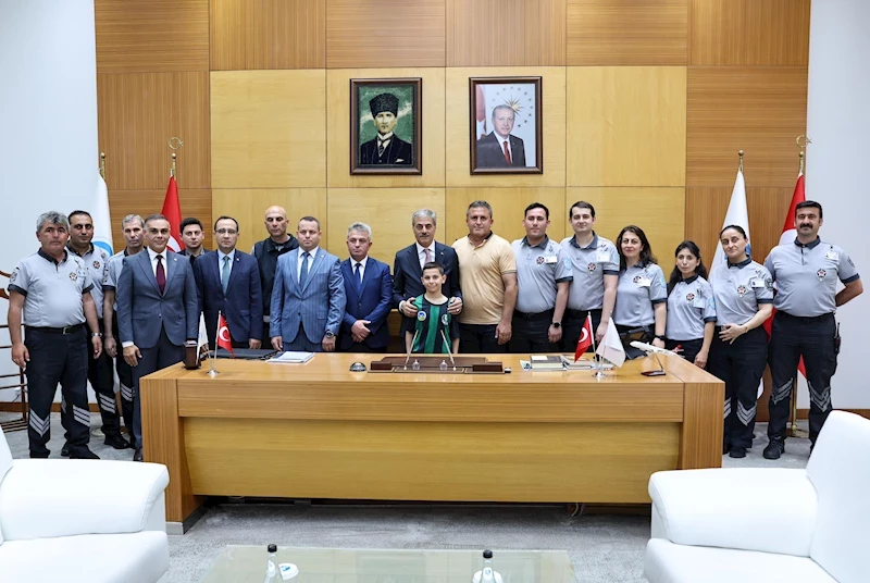 Büyükşehir’in geleneği bu bayram da bozulmadı